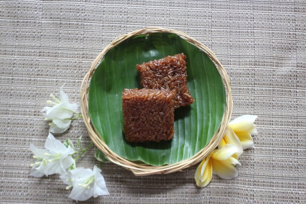 Wajik, jajanan tradisional berbahan beras ketan dan gula merah